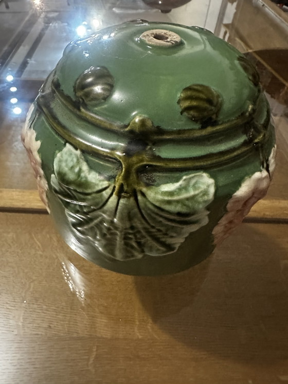 Art Nouveau lamp element in glazed ceramic with vine decoration, France, early 20th century (photo 3 of 13)