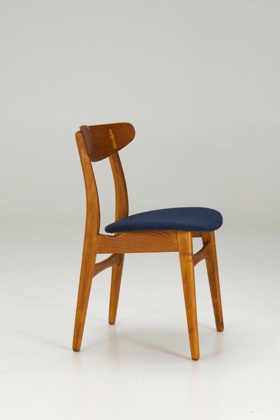 Image 1 of A Set Of 4 'Ch30' Dining Chairs Hans J. Wegner