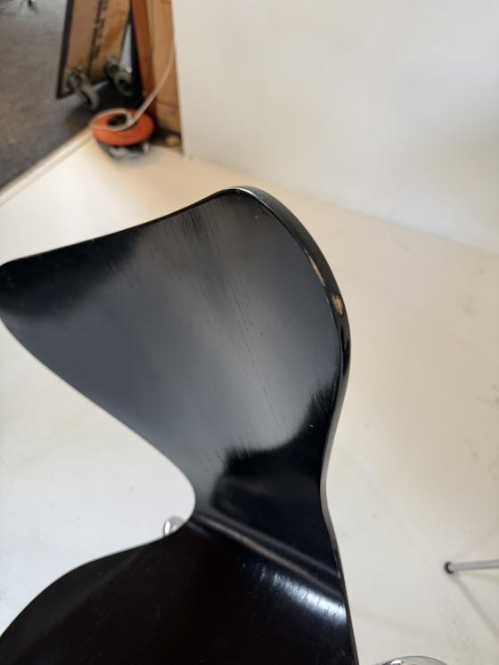 Image 1 of 8x Sillas Fritz Hansen negras