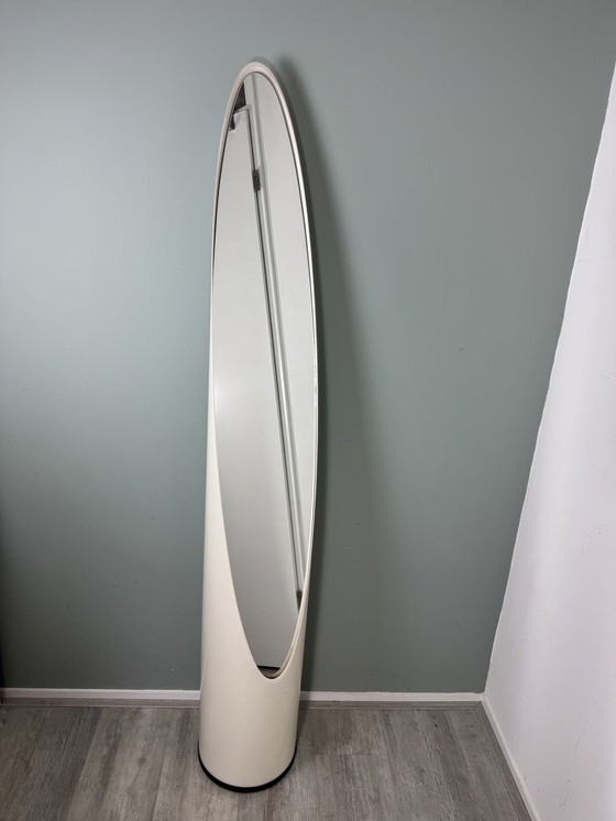 Image 1 of Unghia spiegel creme Rodolfo Bonetto Rossetto specchio design