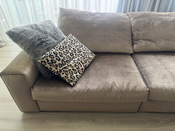 Design lounge sofa by Eric Kuster – 3-5 seaters, Textile, Velvet (photo 14 of 15)