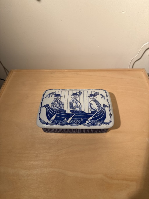 Gâteau en porcelaine bleu Stavanger Flint