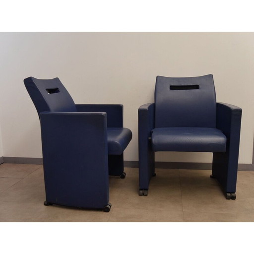 Paire de fauteuils vintage en cuir bleu de Jean Michel Wilmotte, 1970