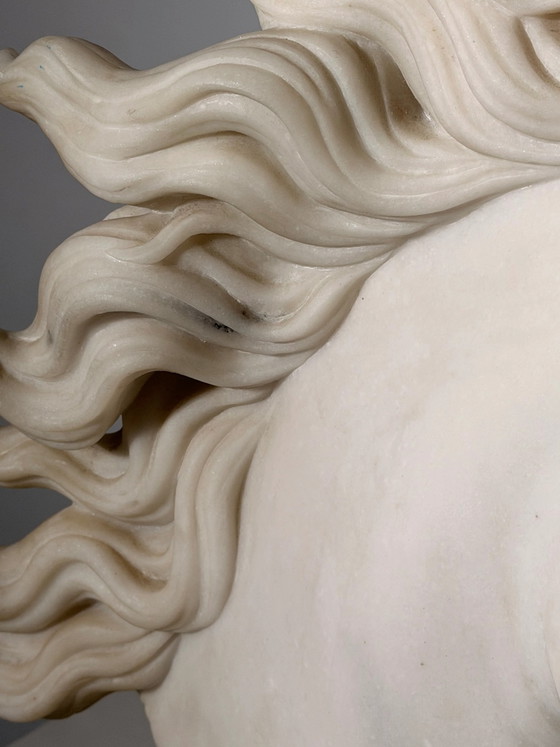 Sculpture “Sculpture by Leonardo” – White Horse Head on Green Marble Base (photo 5 of 6)