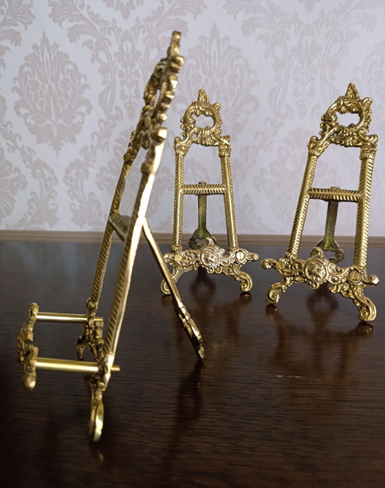 Set van 3 vintage, sierlijke messing displaystandaards – Decoratieve objecten, Brass (photo 3 of 12)