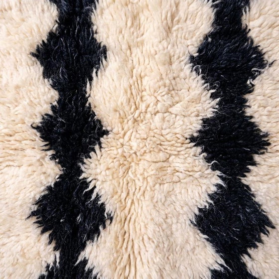 Magnifico tappeto in lana naturale 250/150 cm – Tappeti, Wool (photo 7 of 7)