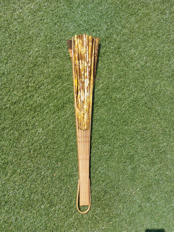 Image 1 of Large fabric fan 140x80 cm