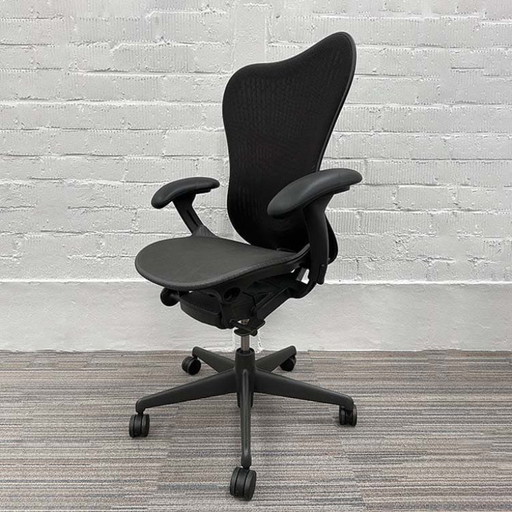 Herman Miller Mirra 2 Butterfly Desk Chair