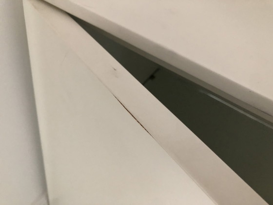 Image 1 of Schwebendes Sideboard