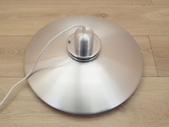 Dänische Pendelleuchte mit geschichtetem Metallschirm, skandinavisches Design der 1970er Jahre – Kronleuchter (photo 4 of 11)