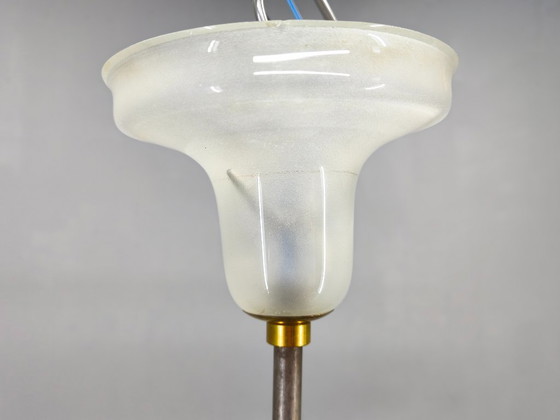 Image 1 of Art Deco kroonluchter van glas en messing, Tsjechoslowakije, jaren 1940