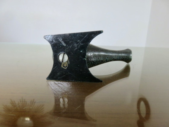 Soporte para pipa "Las golondrinas", de Walter Bosse, en bronce, 1950. – Objetos decorativos, Bronze (photo 9 of 9)