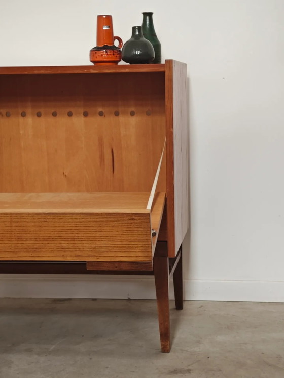 Opbergkist of minibar van Frantisek Mezulanik voor Up Zavody – Barkrukken, Wood, Mid Century Modern (photo 10 of 21)