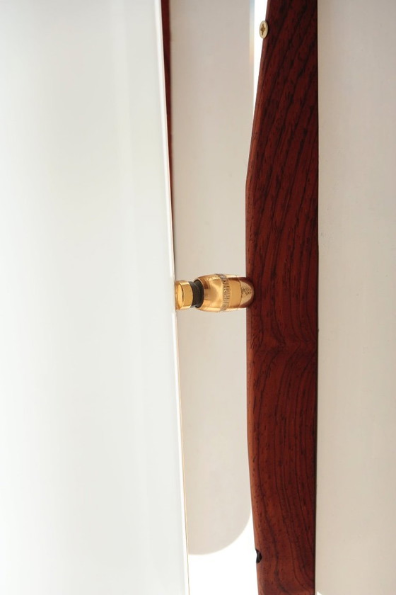 Image 1 of 4 Modernistische verstelbare wandlampen in teak en messing – 1950