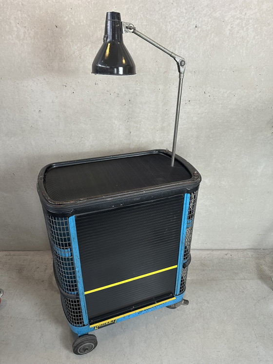 Image 1 of Vintage industrial trolley 'Hazet Assistent' + Rademacher lamp