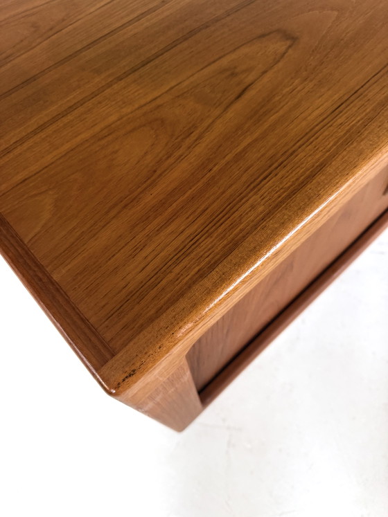 Image 1 of Buffet vintage en teck, Dyrlund '80