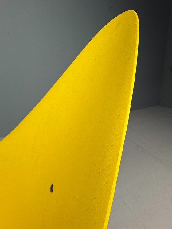 Image 1 of Fauteuil lounge trépied en fibre de verre jaune Ed Merat, France, 1956