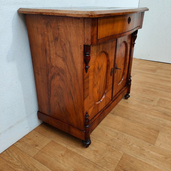 Image 1 of Antiker Schrank, Flurschrank, Kommode, Nussbaumfurnier