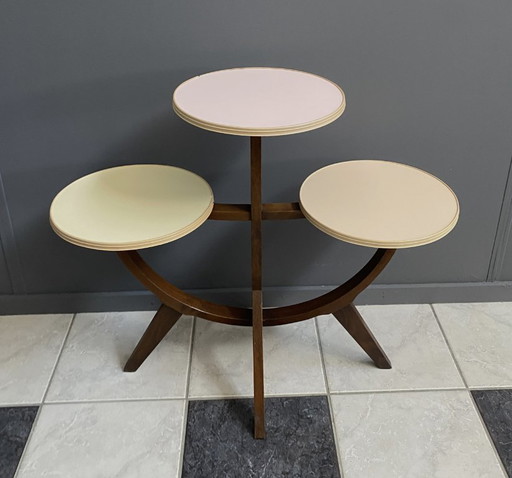 tavolo da fiori in colori pastello anni '60