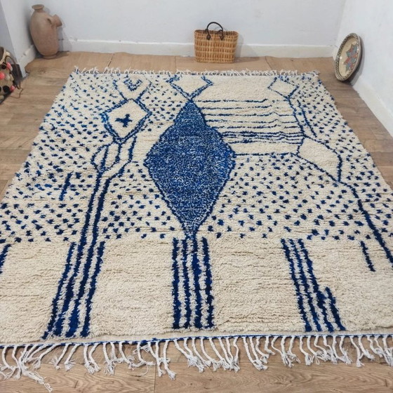 Image 1 of Azilal Wollteppich – Berber-Symbole, handgefertigt (137×100 cm)