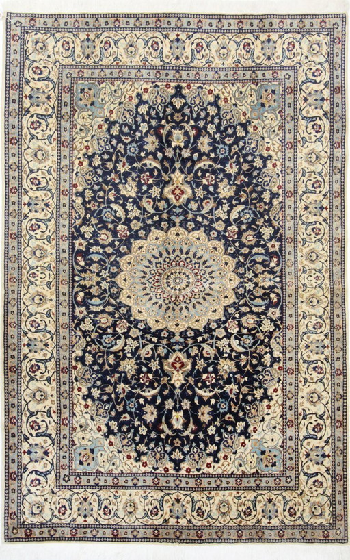 Original hand-knotted Persian carpet Nain 9 LA Fine with silk 190 x 128 cm Top condition