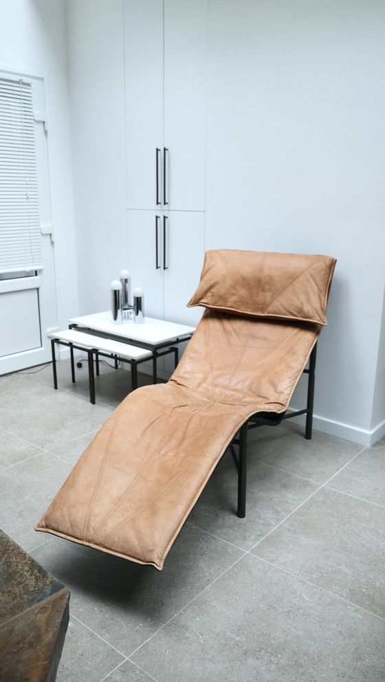 Image 1 of Poltrona lounge in pelle Tord Björklund