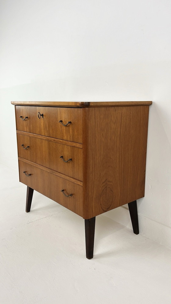 Cassettiera vintage in impiallacciatura di teak – Cassettiere, Legno, Metallo (photo 8 of 10)