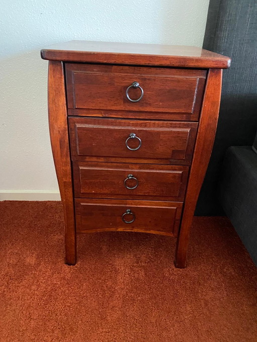 Bedroom furniture, dressing table, 2 bedside tables and wardrobe