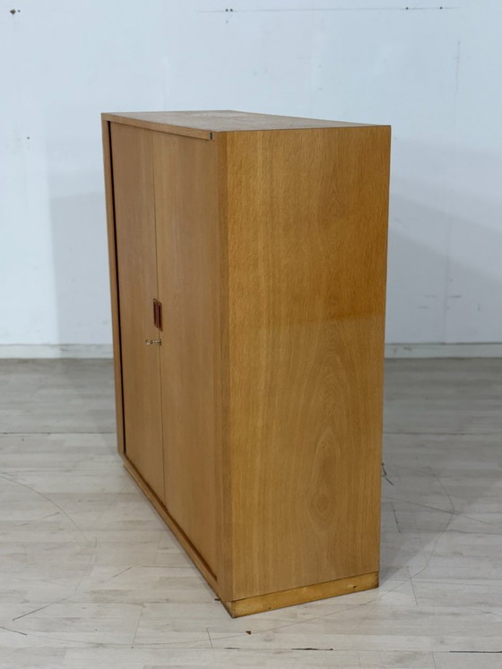 Image 1 of Dänischer Rolladenschrank / Wäscheschrank / Wohnzimmerschrank / Holz Schrank