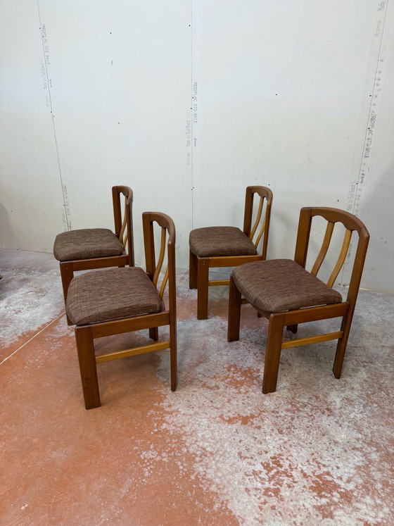 Set di 4 sedie di design scandinavo in olmo massiccio vintage degli anni '70, Sedie da pranzo, Legno, Marrone (foto 4 di 15)