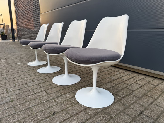 Image 1 of 4x original Knoll Tulip dining chairs by Eero Saarinen