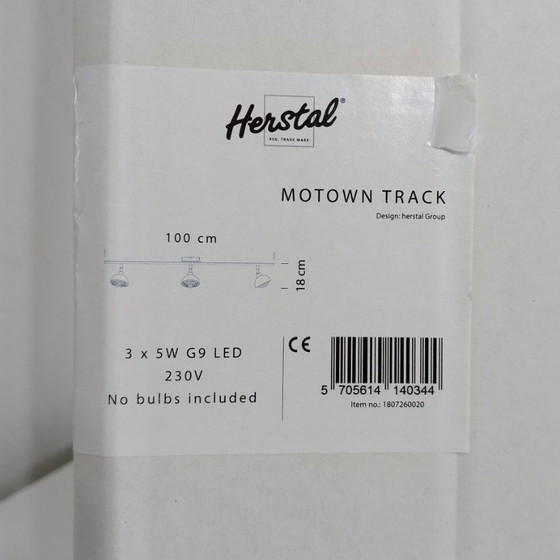 Herstal - Mikael Berlin - Ceiling lamp - Motown Number 3 – Ceiling lights, Metal, Chrome (photo 16 of 17)