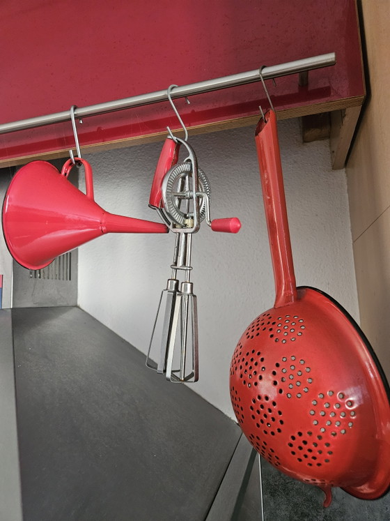 Image 1 of Esmalte rojo