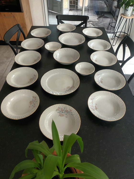 Image 1 of 👉 Servizio da tavola vintage in fine porcellana – Boris Kidrič – Jugoslavia – 17 pezzi – decoro