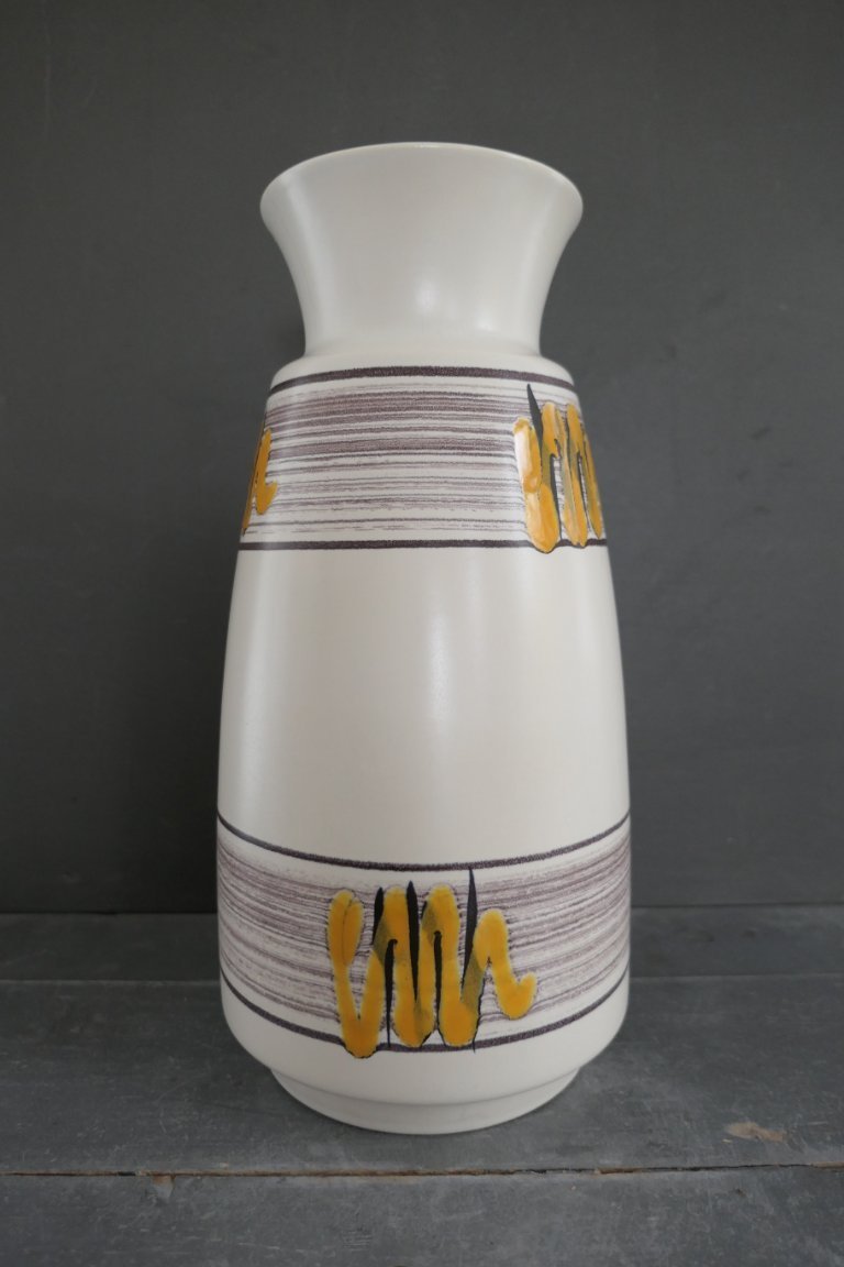 Bay Keramik Vases | Whoppah