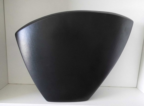 John Bergen Studio Ceramics Vase 1992 – Postmodern/Memphis Signed (photo 3 of 5)