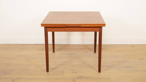 Compact vintage dining table | extendable | 1960s