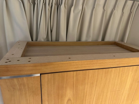 Image 1 of Wunderschöner Teakholz-Kleiderschrank