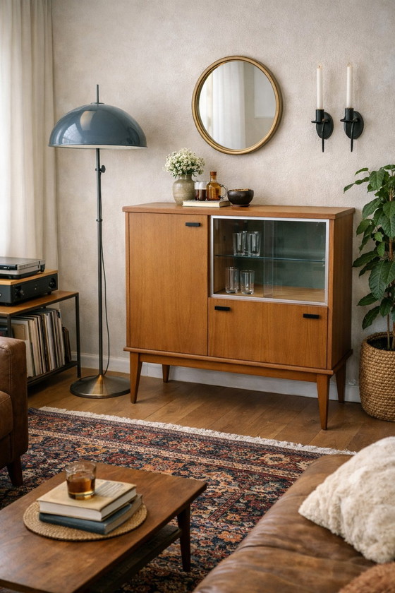 Image 1 of Vintage highboard