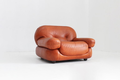 Sapporo Italienischer Cognac-Leder-Designersessel Mobil Girgi 1970er Jahre