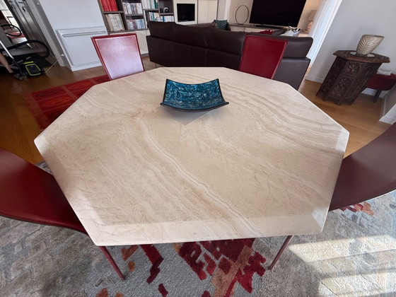 Prachtige ARTELANO tafel van zeshoekig travertijn, 1,30 m x 1,30 m – Eettafels, Stone, Travertin (photo 6 of 6)