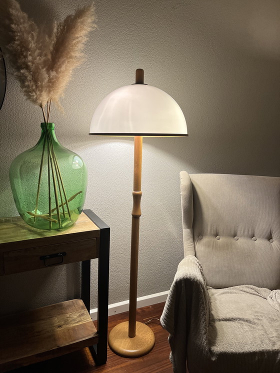 Image 1 of Lampada da terra vintage a forma di fungo con paralume in plastica