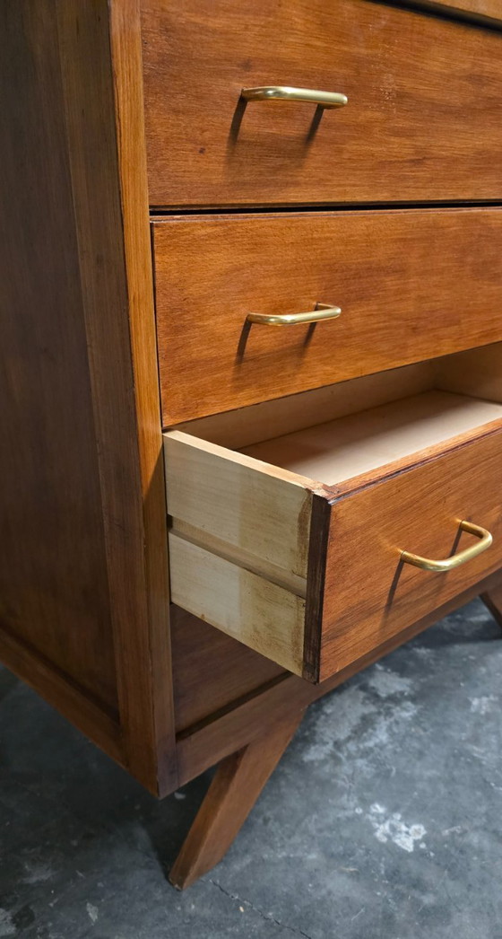 Image 1 of Cassettiera vintage in legno massello - anni '50 - gambe oblique