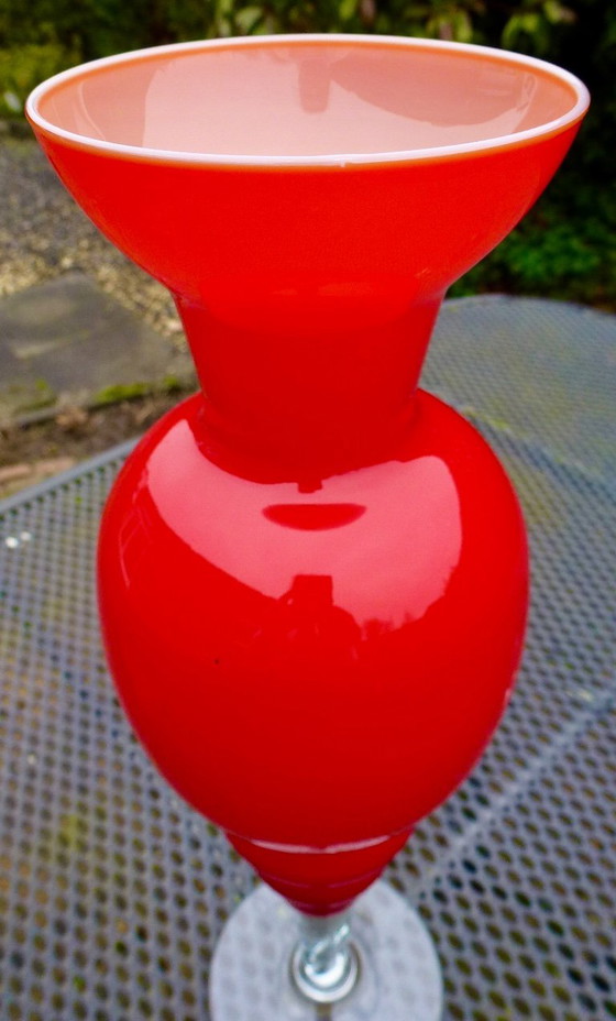 Image 1 of Prachtige Empoli Vintage Roodglazen Opaline Vaas, Hoog 40cm.
