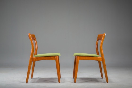 Image 1 of Set eetkamerstoelen van teak toegeschreven aan R. Borregaard voor Viborg, 1970