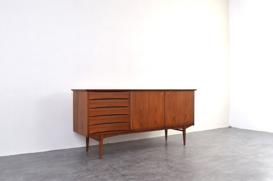 Image 1 of Teak-Sideboard aus der Mitte des 20. Jahrhunderts von Frederik Kayser, 1960er Jahre.