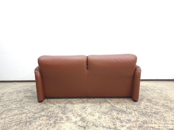 Image 1 of Set da suite Cassina Maralunga con divano di design in pelle.