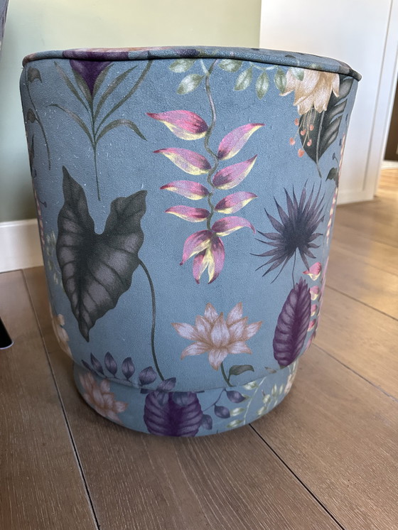 Image 1 of Sissy Boy Stoeltje en Poef