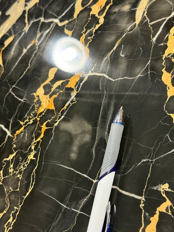 Image 1 of Mesa de centro Florence Knoll con tablero de mármol Nero Portoro, década de 1960