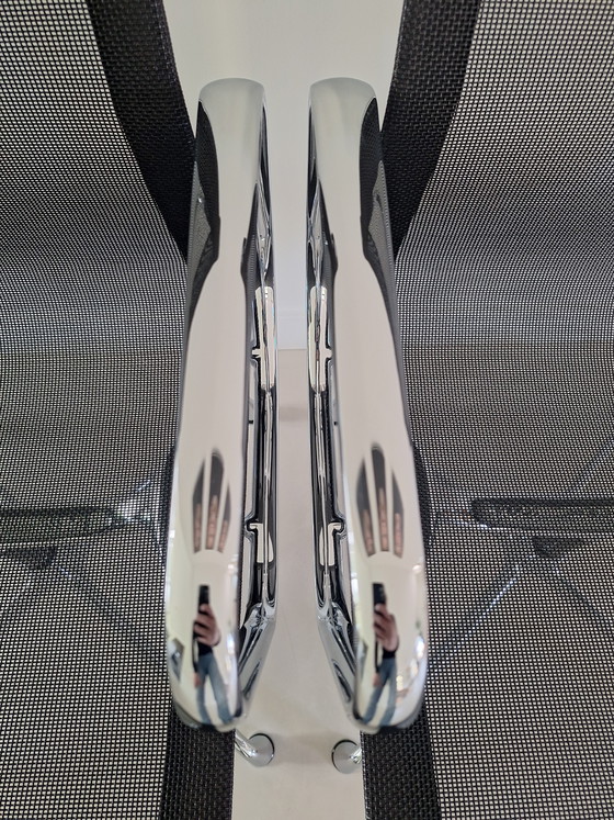 Image 1 of 6x Vitra Eames 108 netweave